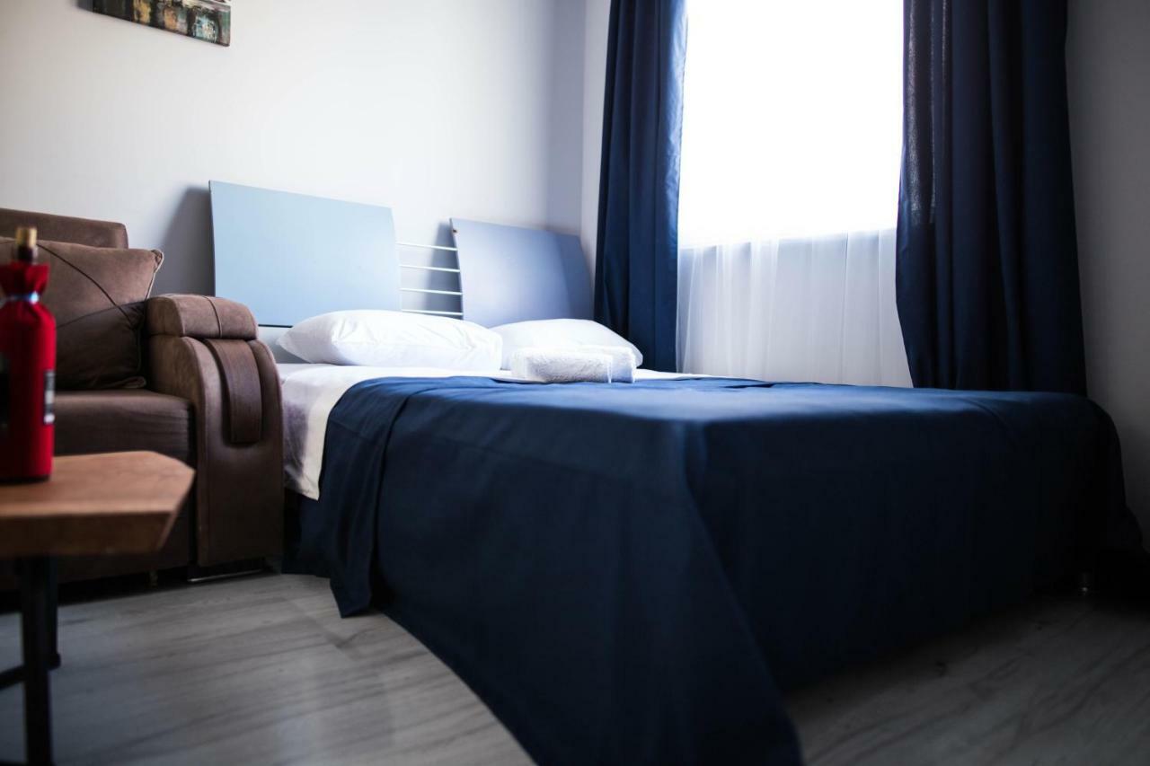 Central Apart-Hotel Батуми Экстерьер фото